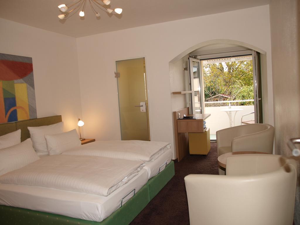 Hotel Alpenblick Garni Uberlingen Luaran gambar